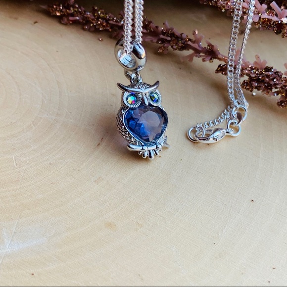 Swarovski OWL Purple Crystal Silver Necklace - Picture 5 of 7